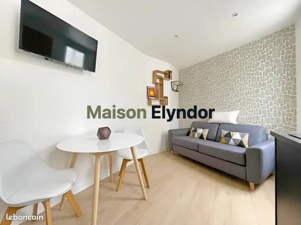 Studio 1 pièce 19 m²