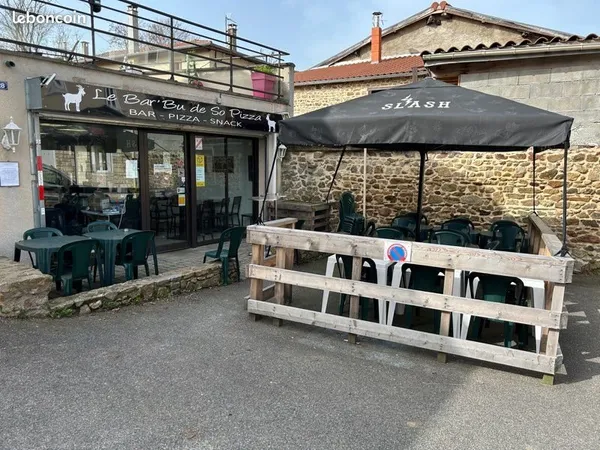 Bar pizzeria