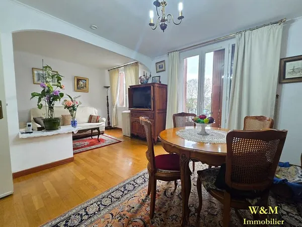 Appartement Viry Chatillon 4 pièce(s) 65 m²