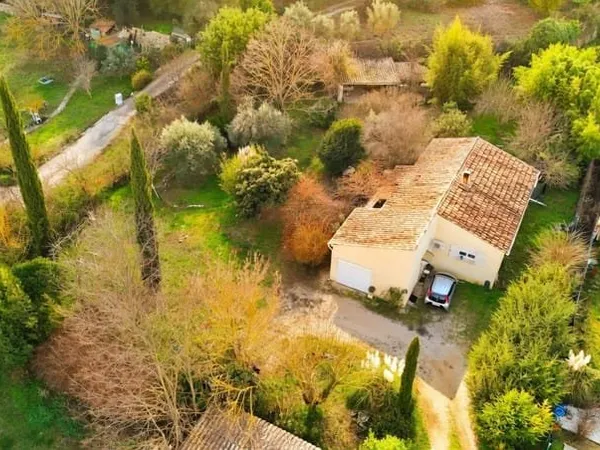 Maison de plain-pied 4 pièces 88 m²