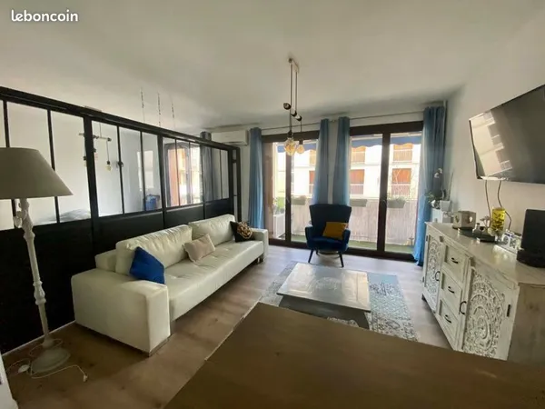 VENTE APPARTEMENT 3 PIÈCES — 73,55 m² — AVIGNON CENTRE-VILLE
