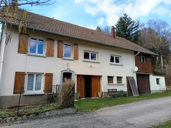 Ferme 8 pièces 150 m²