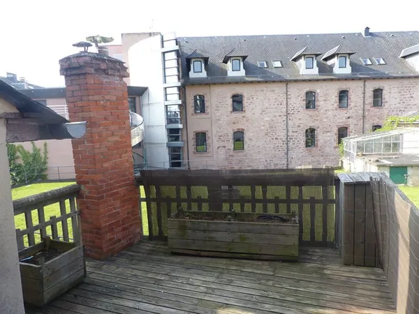 Rodez - T4 avec garage - cave et terrasse - 100 m2