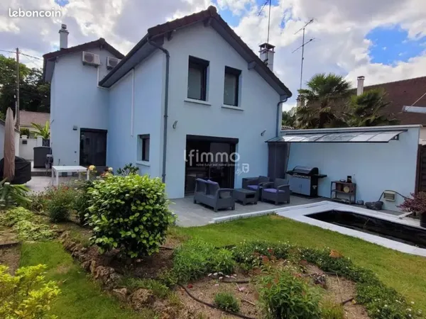 Maison 4 pièces 130 m²