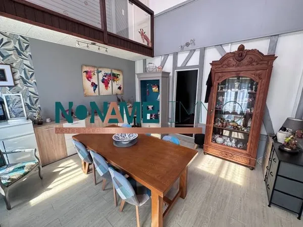 Maison 7 pièces 165 m²