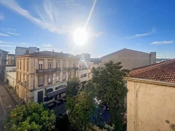 Studio 1 pièce 20 m²
