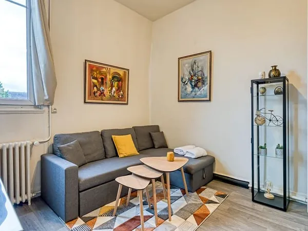 A LOUER - APPARTEMENT T2 MEUBLE - CENTRE VILLE ROUEN