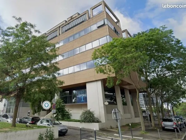 BUREAU 45m2 CERGY