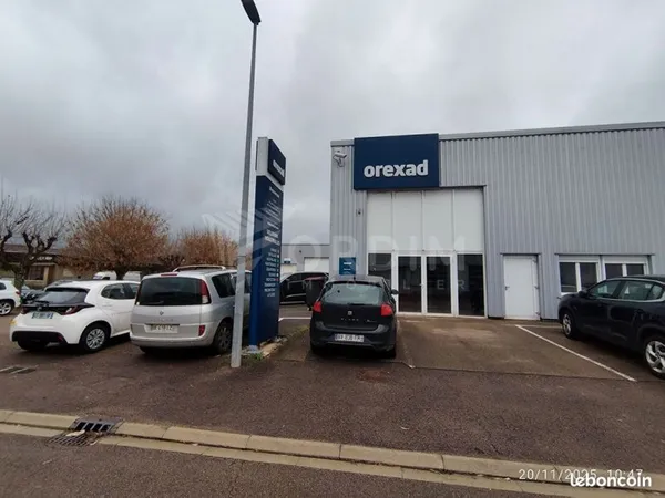Local commercial 430 m² AUXERRE
