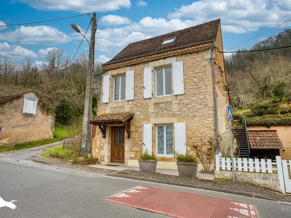 Maison de bourg de 5 pièces principales