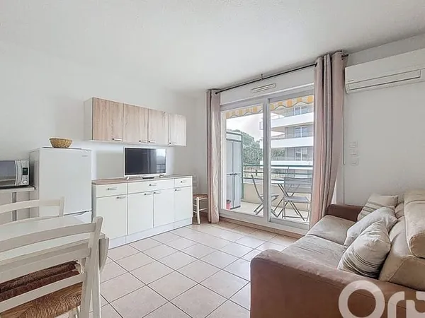 Studio 1 pièce 20 m²