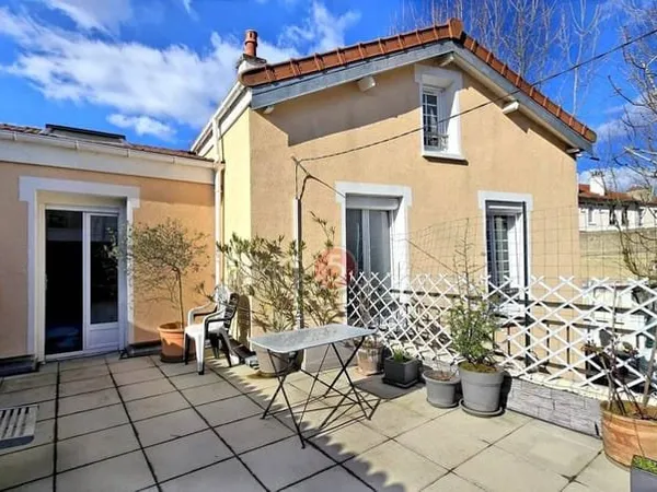 Maison 5 pièces 93 m²