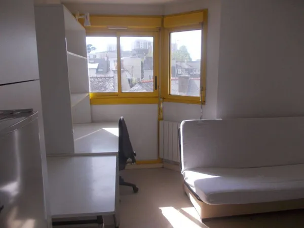 Studio 1 pièce 20 m²