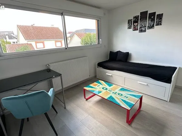 Studio meublé