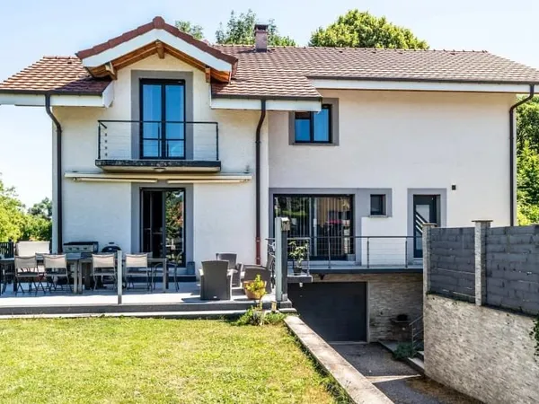 Maison 5 pièces 164 m²