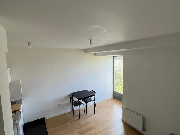 Studio meublé - Paris 19ème