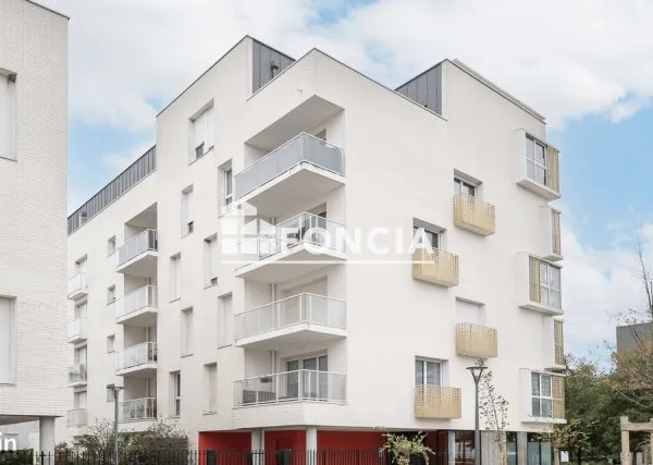 Appartement lumineux dans résidence récente - orléans