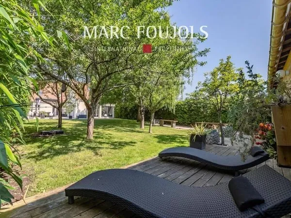 Maison 8 pièces 234 m²