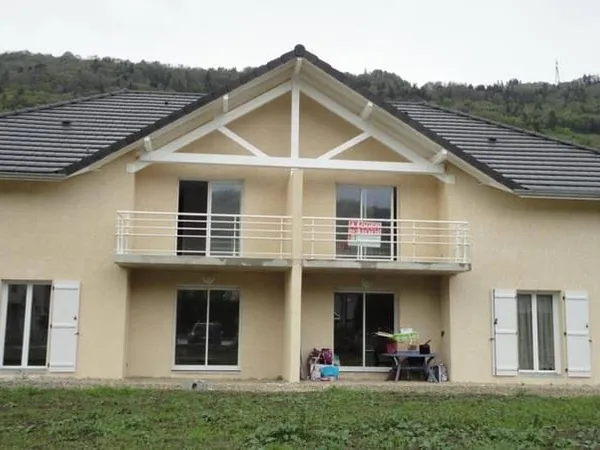Appartement 4 pièces 77 m²