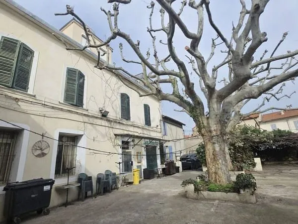 Immeuble 277 m²