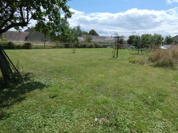 Terrain en individuel 647 m²