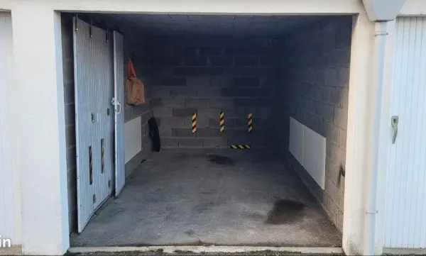 Garage individuel fermé