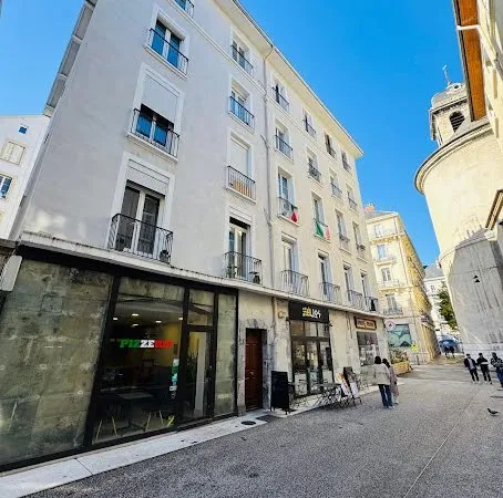 Local 72 m²