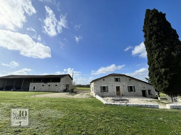 Maison de caractère en pierre — 152 m2 de douceur de vivre et lumière.