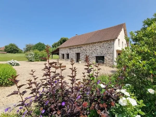Maison 4 pièces 144 m²