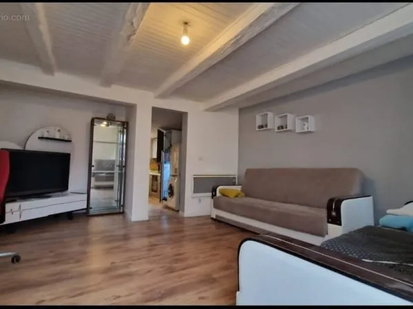 Maison type F2 avec grand jardin de 480m2