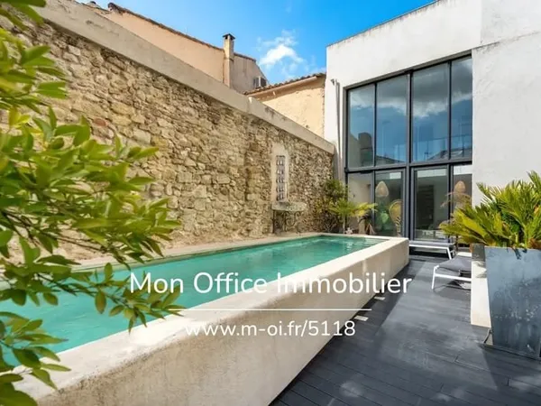 Référence : 6441-SKA - Vente Maison de village rénovée-prestations haut de gamme-piscine