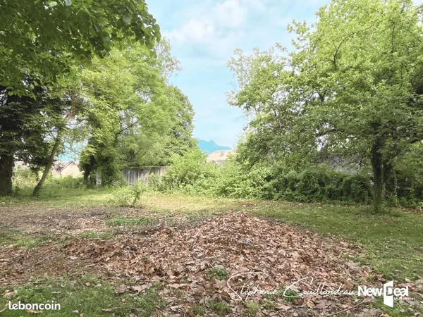 Terrain 729 m² Chambery
