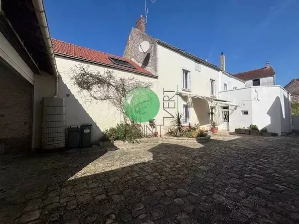 BALLANCOURT-CENTRE VILLE