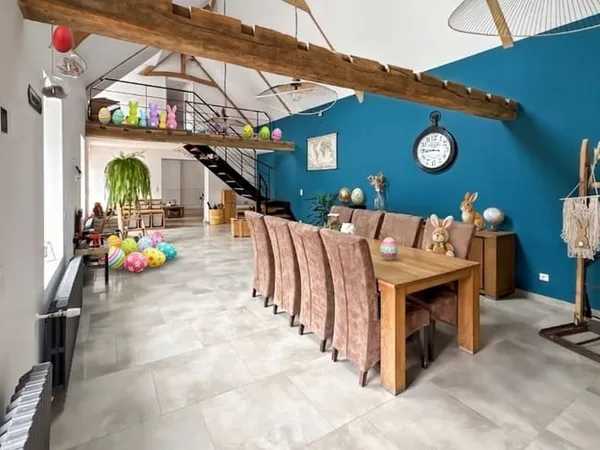 Maison 7 pièces 264 m²