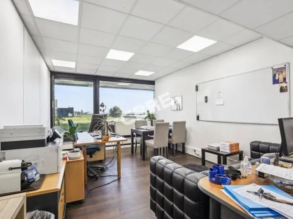 Bureaux 450 m²