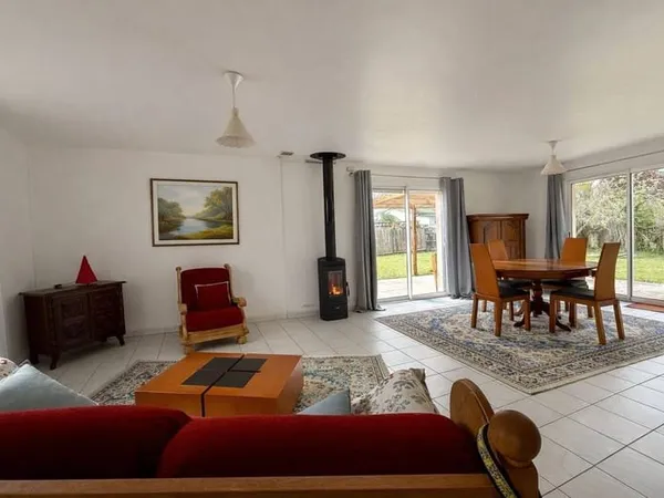 Maison de plain-pied 5 pièces 110 m²