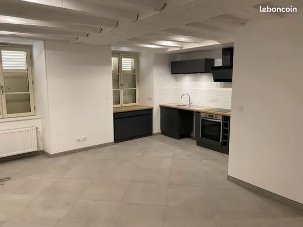 T1 centre nevers place carnot