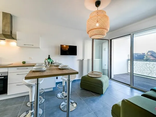 T2 plein sud avec beau balcon