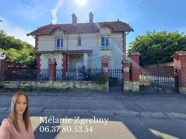 Maison Pierremande 4 pièce(s) 93 m2