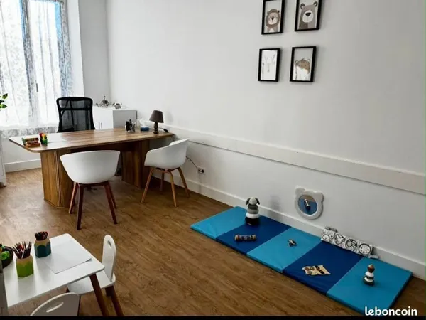 Location bureau 16 m2