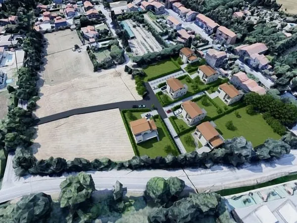 Terrain 4 faces constructible 2 067m2