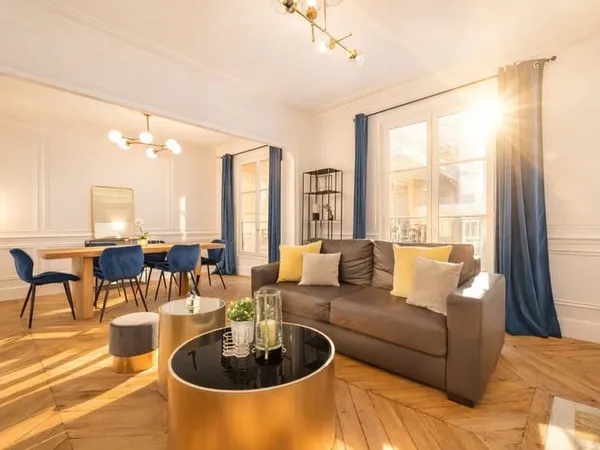 Appartement de standing à Paris 1er !