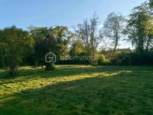 Terrain constructible 670 m²