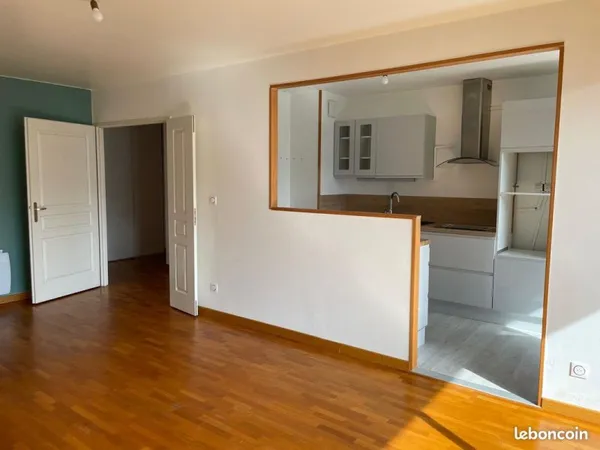 Appartement T3 de 65 m² avec balcon, cave et parking - Rouen Hypercentre, Quartier Théâtre des Arts-
