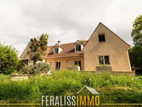 Maison 8 pièces 205 m²