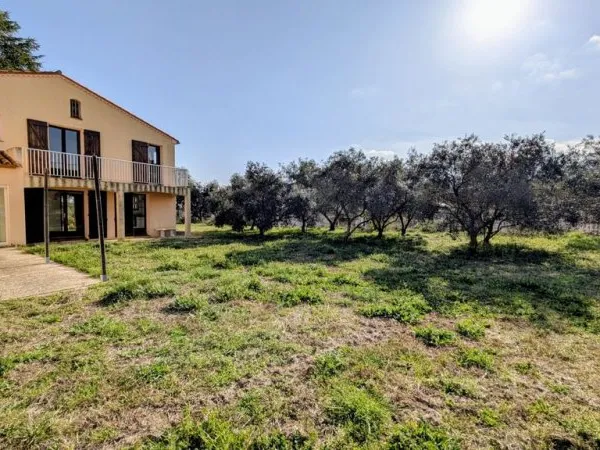 Villa 5 pièces 155 m²
