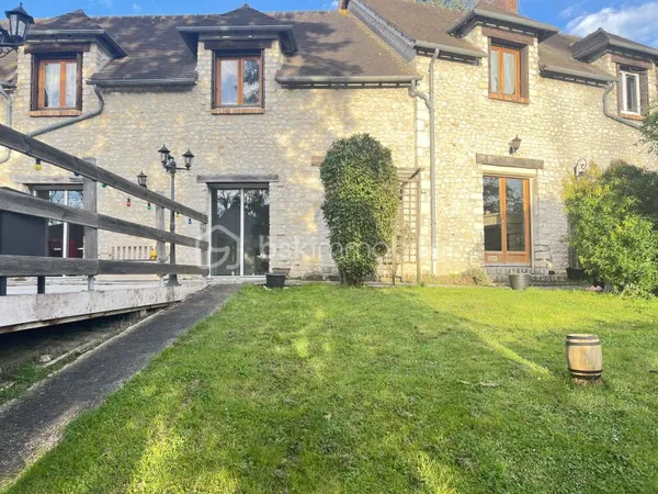 Maison 2 pièces 106 m²