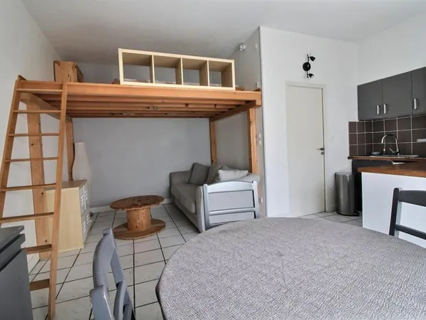 Appartement Cachan 1 pièce(s) 26 m2