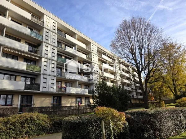 F3 54 m² avec 2 chambres, cave et Parking Privatif