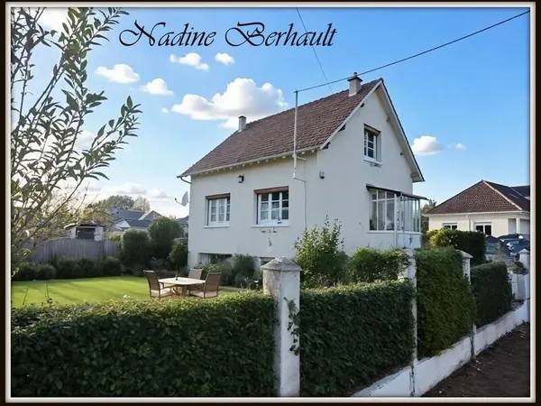 Maison à vendre 4 pièces Amilly Viroy(45), sous sol complet, 2 ch en étage, salon avec cheminée, cui
